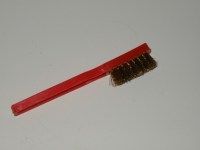 Щетка для замши красная