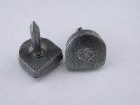 Металлическая набойка  13