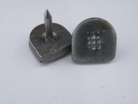 Металлическая набойка  17