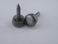 Металлическая набойка  010