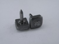 Металлическая набойка  009