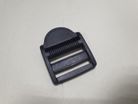 Пряжка-рамка 3х щелевая